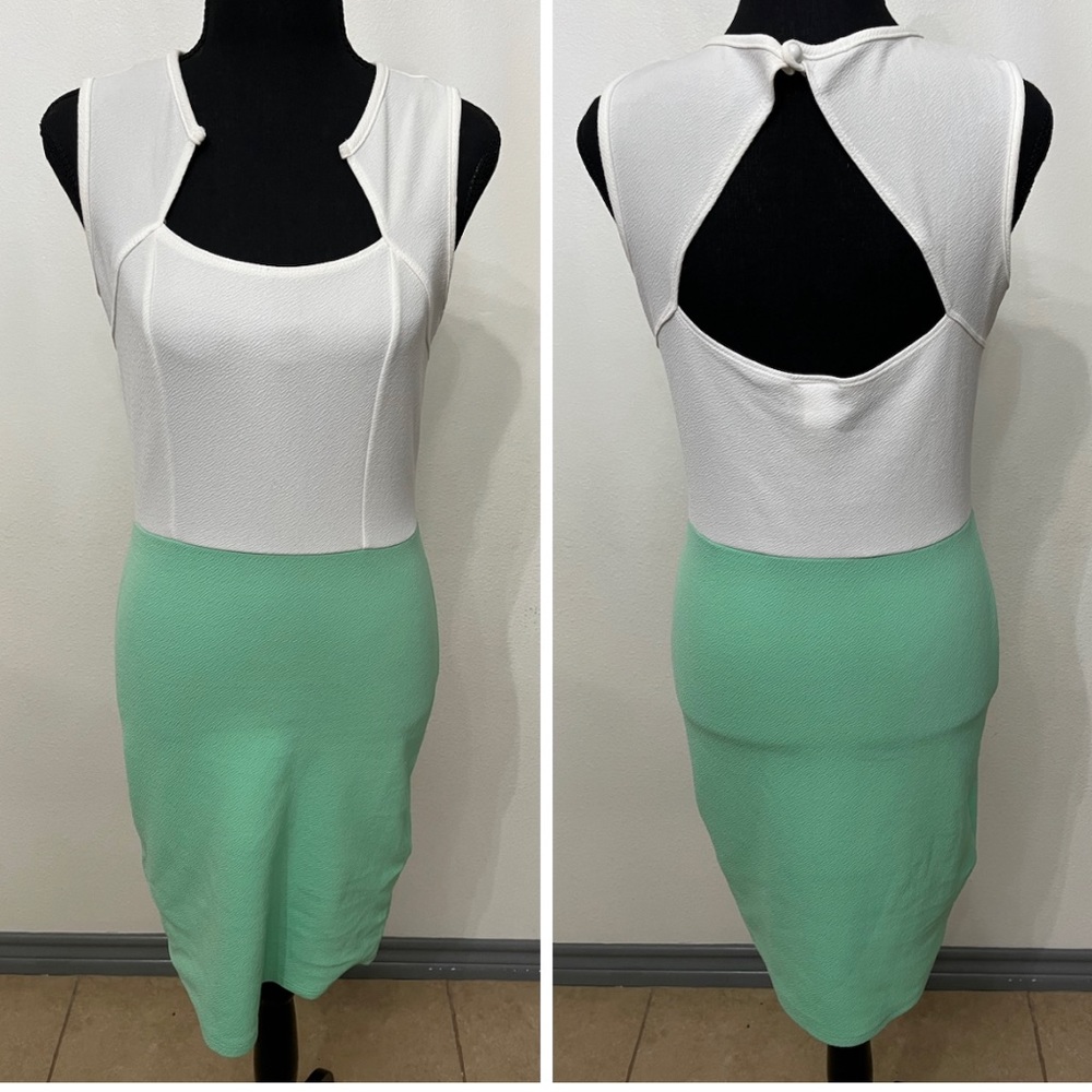 Womens summer sleeveless dress size M $12